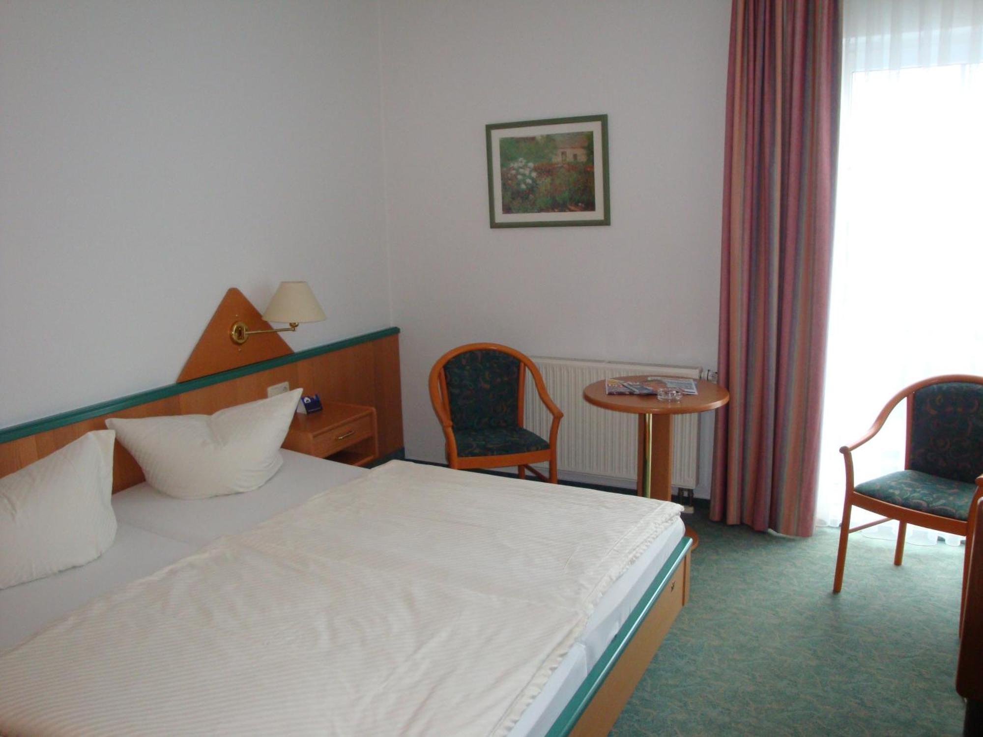 Hotel Friesen Werdau Exterior photo