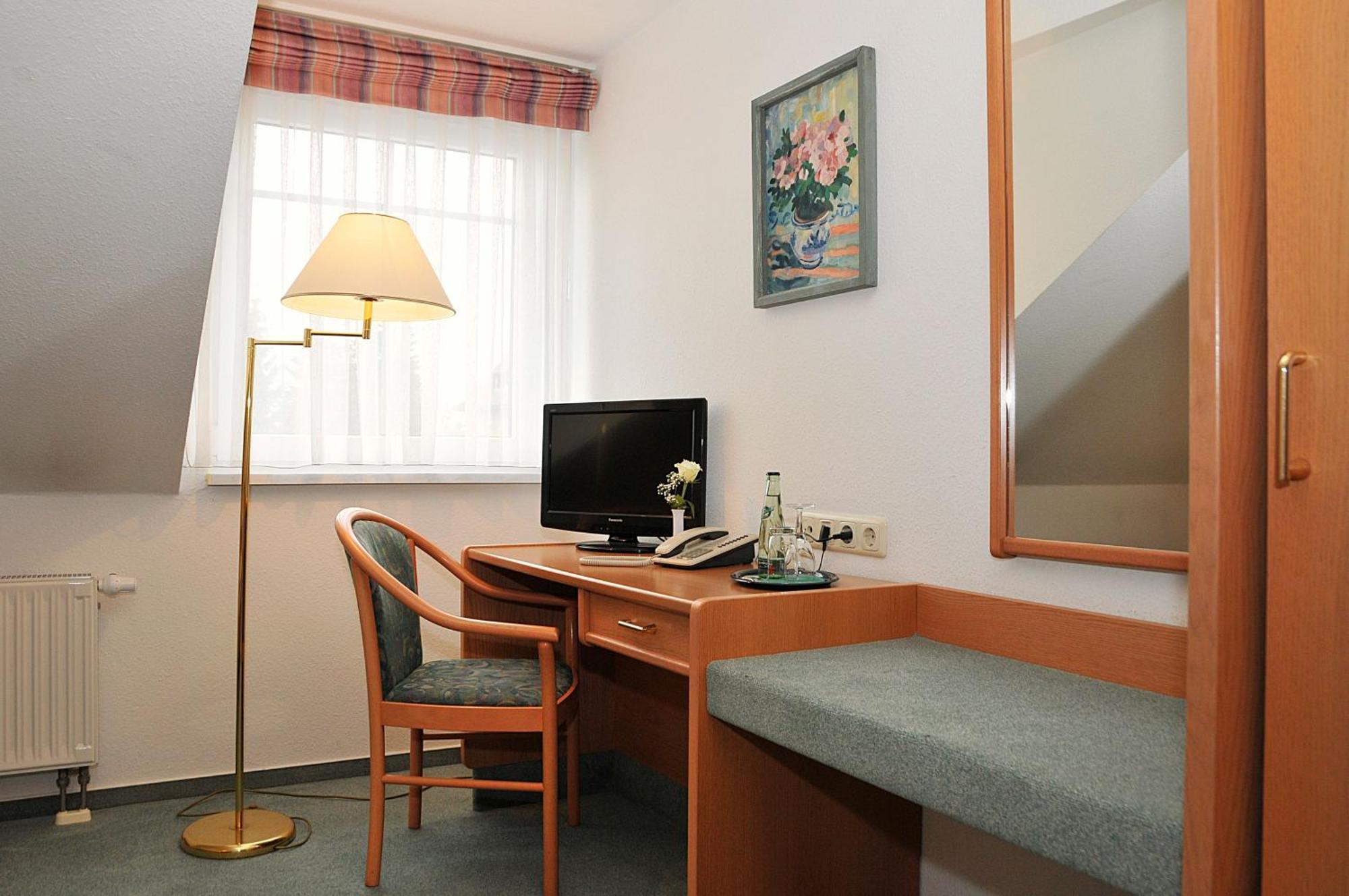 Hotel Friesen Werdau Room photo