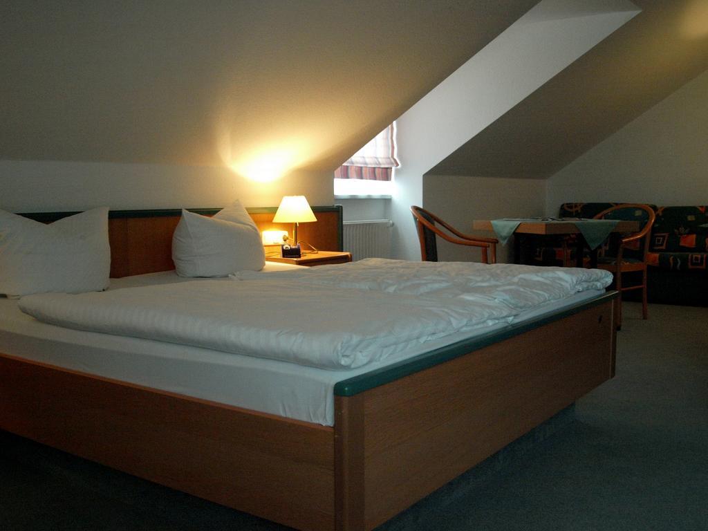 Hotel Friesen Werdau Exterior photo